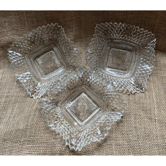 Vintage Set of 3 Crystal Dessert Plates with Elegant Molded Lips  7' x 7' - Picture 4 of 9